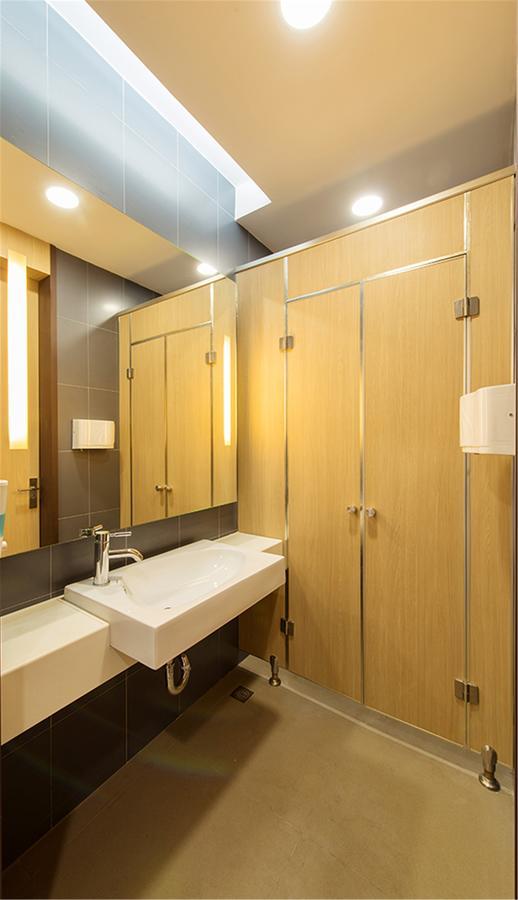 Hanting Hotel Qingdao Zhanqiao Railway Station المظهر الخارجي الصورة