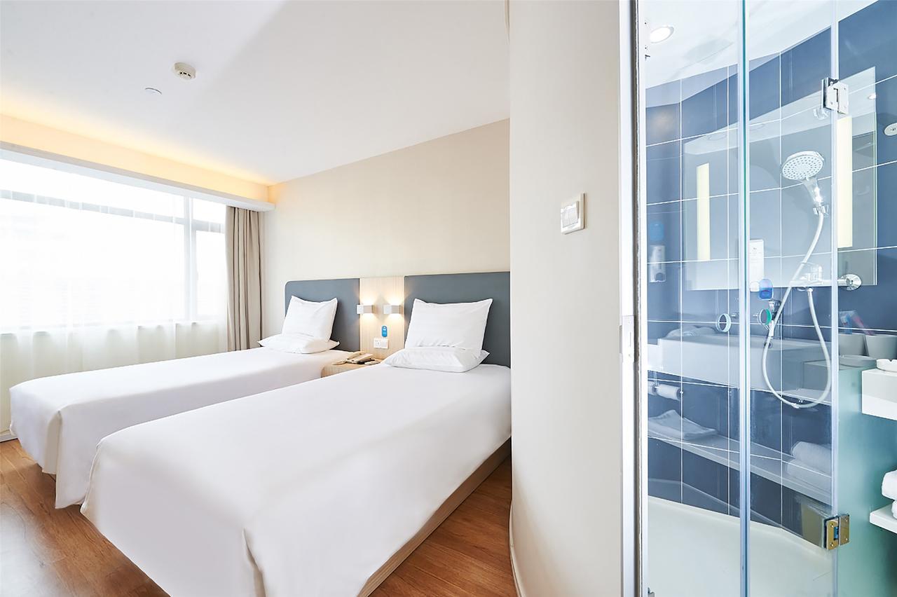 Hanting Hotel Qingdao Zhanqiao Railway Station المظهر الخارجي الصورة