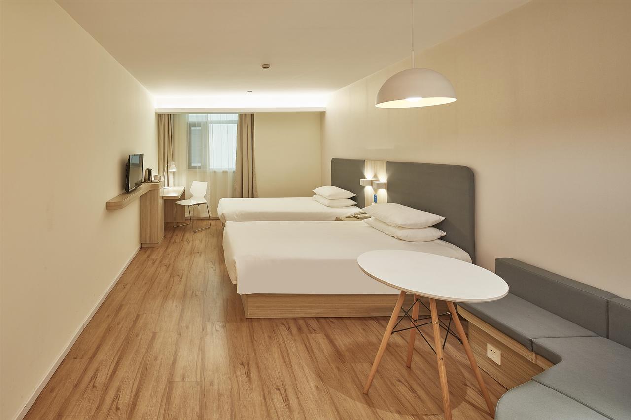 Hanting Hotel Qingdao Zhanqiao Railway Station المظهر الخارجي الصورة